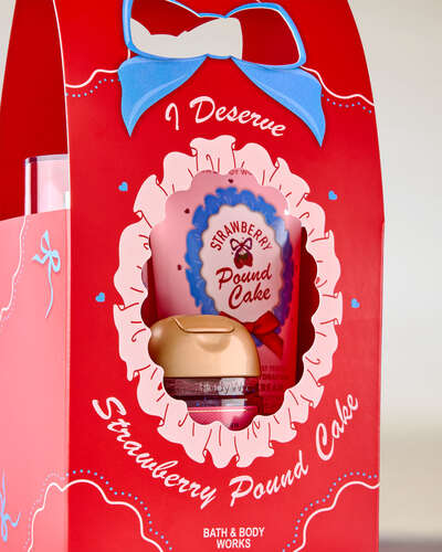 Strawberry pound cake