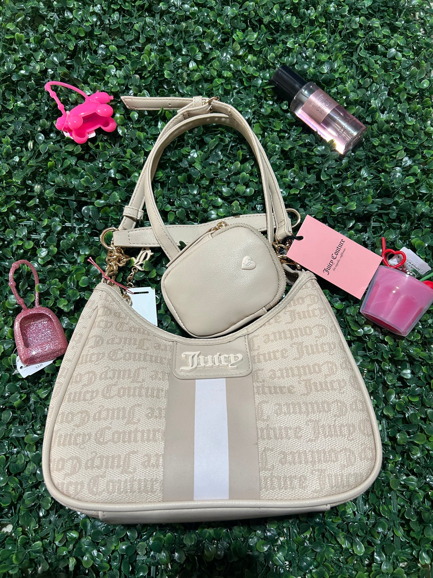 Juicy couture