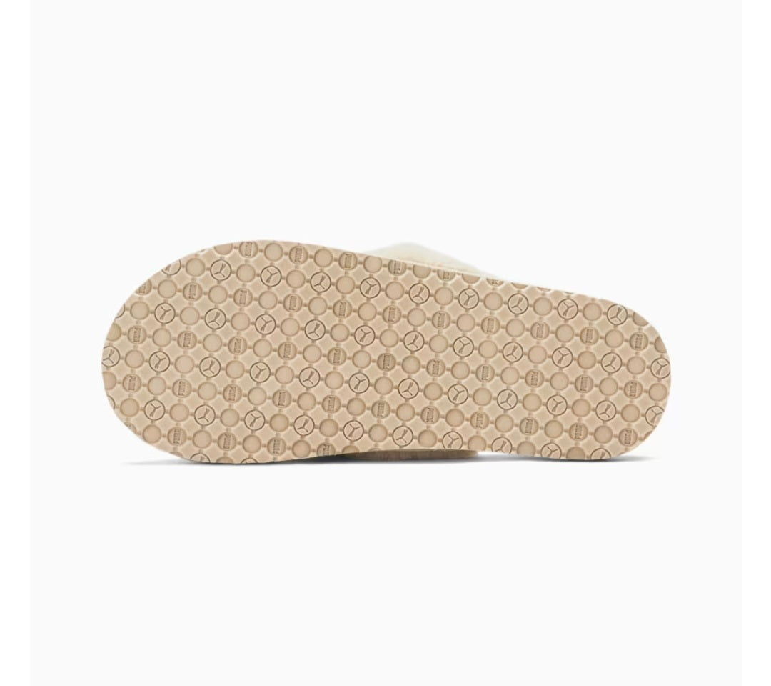 Pantuflas amarillas puma