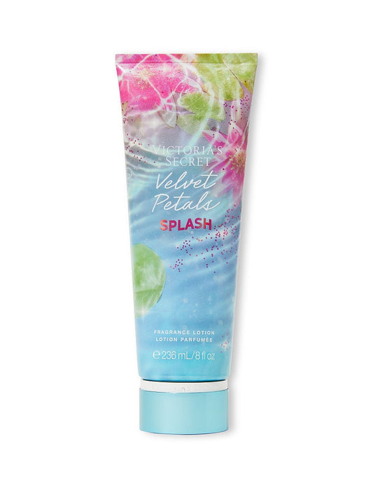 Velvet petals splash