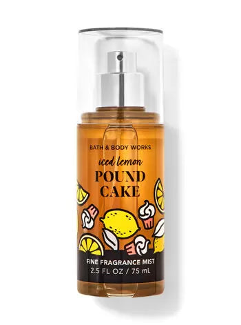 Iced lemon pound cake