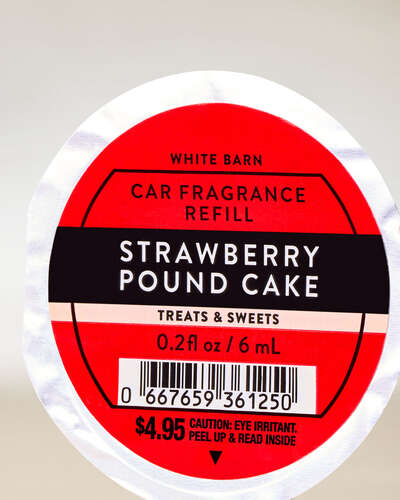 strawberry pound cake