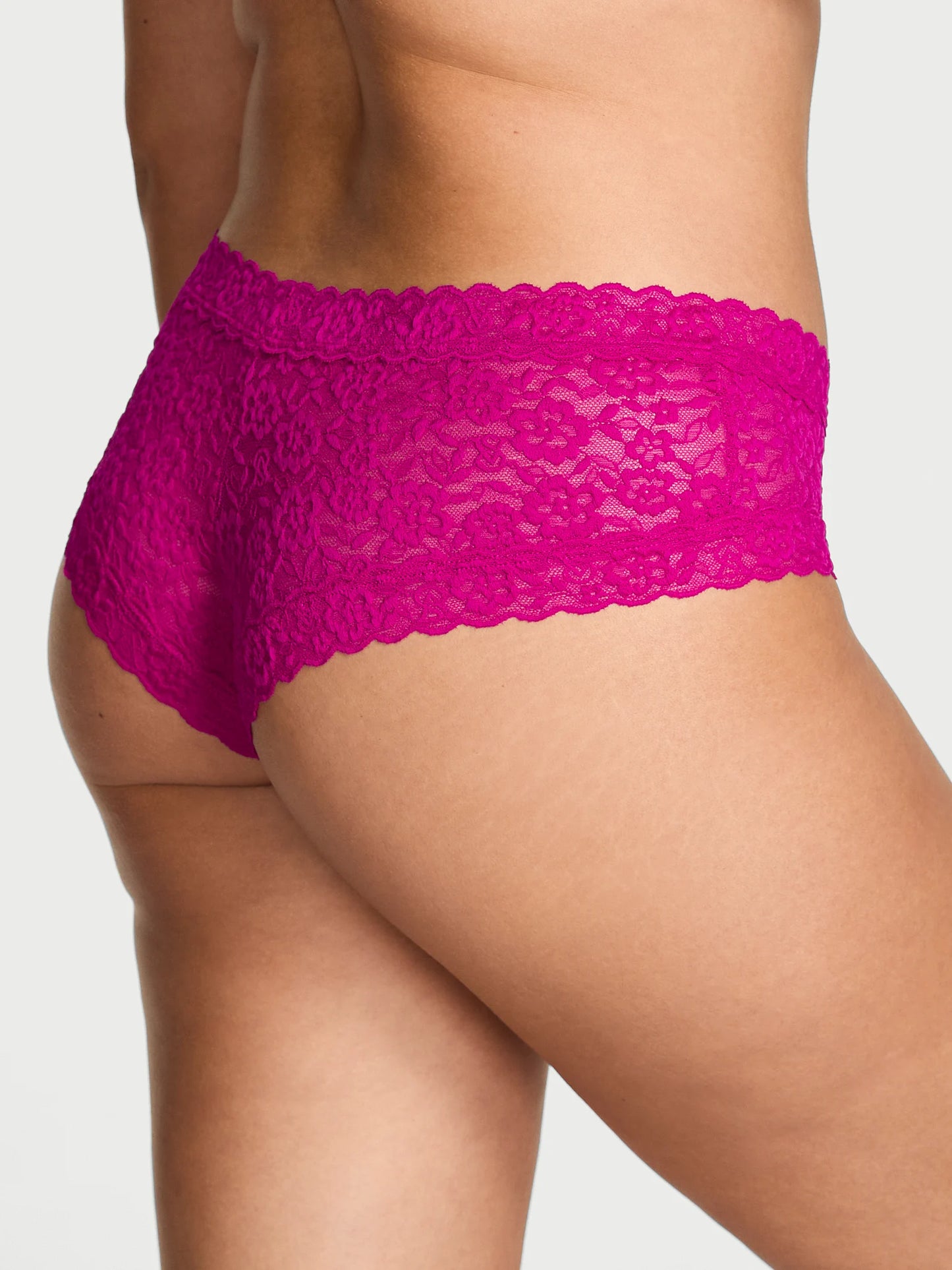 Panty cheeky de encaje