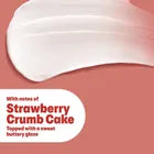 strawberry crumbl cake