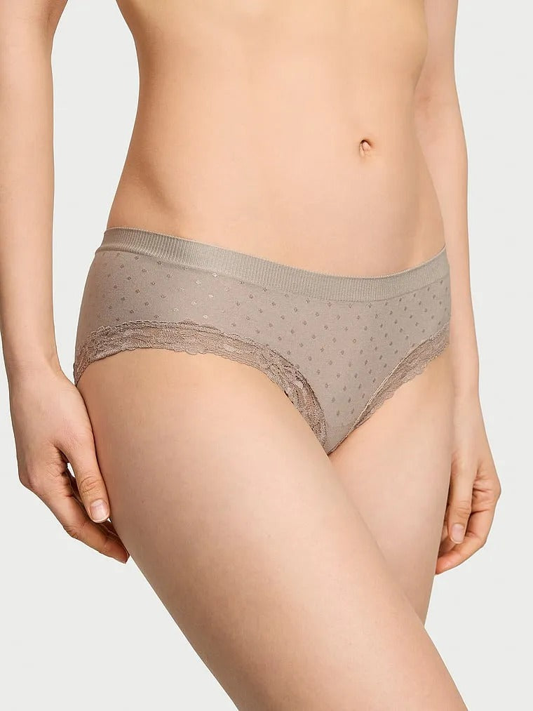 Panty Hiphugger Sin Costuras con Ribete de Encaje